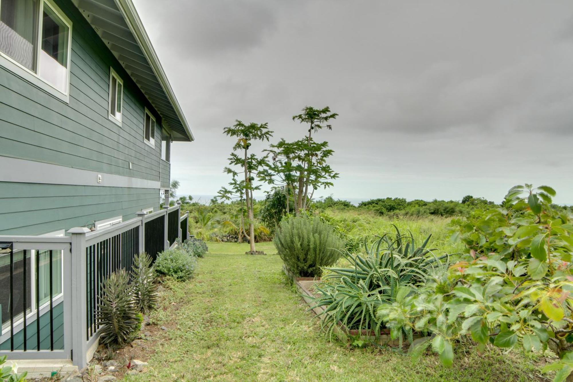 The Aloha Green House Retreat With Ocean Views! Naalehu Exteriör bild